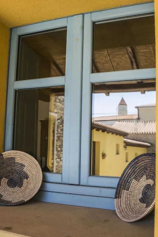*** Отель Albergo Diffuso Il Mandorlo Baressa Италия